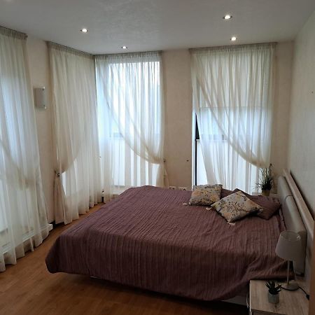 Andyshaun Service Appartments Ryga Zewnętrze zdjęcie